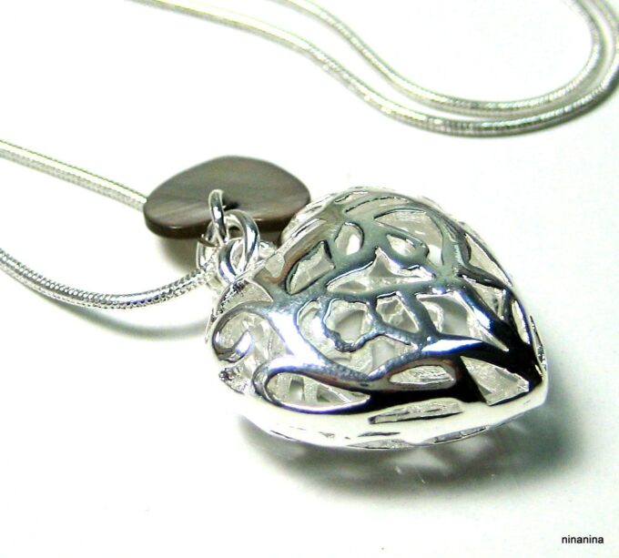 N1530tera_collier_coeur_plaque_argent_et_nacre