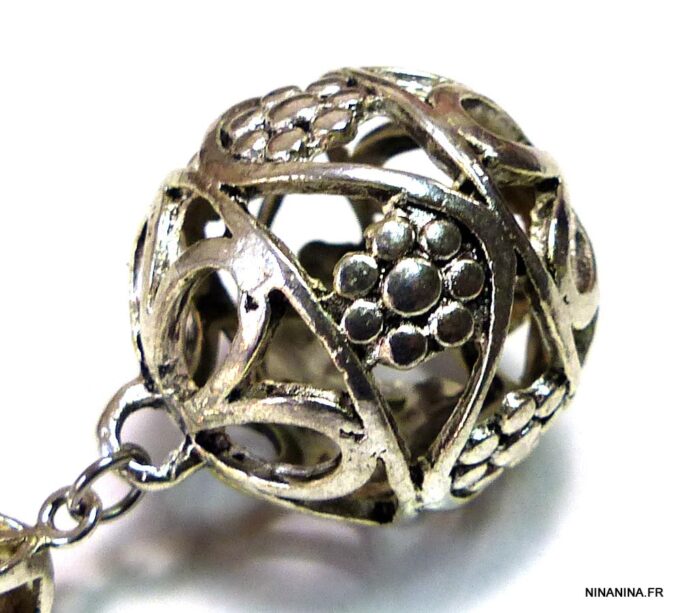 N1561terd_collier_long_boule_acier_inoxydable