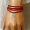 N1578l_Bracelet_femme_wrap_cordon_daim_rouge_medaille_argent_925_massif_NINANINA-1