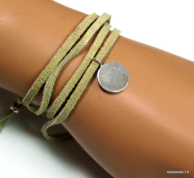 N1578tern_bracelet_wrap_cordon_daim_medaille_argent_massif