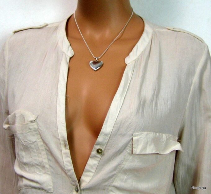 N1609terd_collier_coeur_porte-photo_plaque_argent