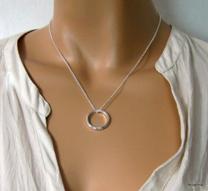 N1650terd_collier_anneau_plaque_argent
