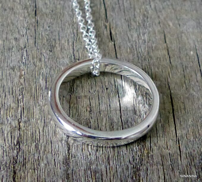 N1650terterb_Collier_anneau_plaque_argent