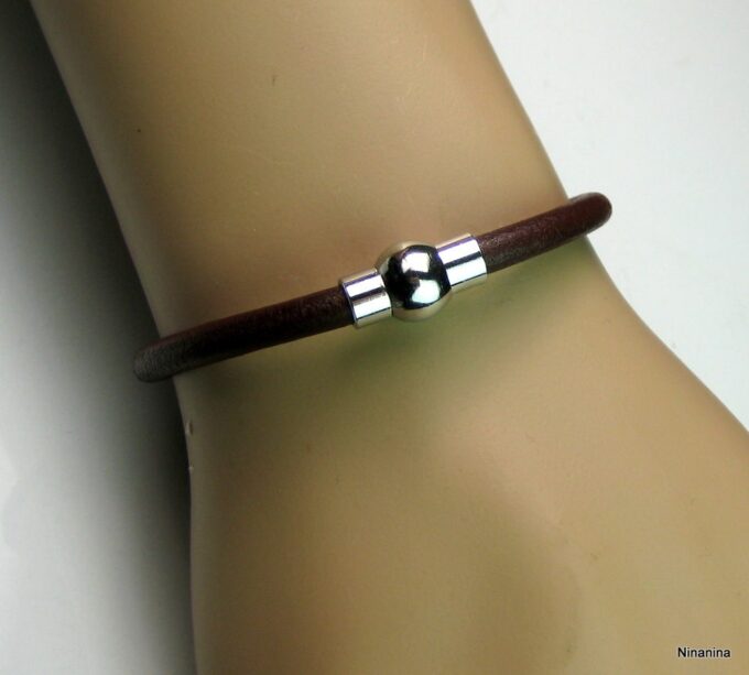 N1667terc_bracelet_cuir_et_fermoir_boule