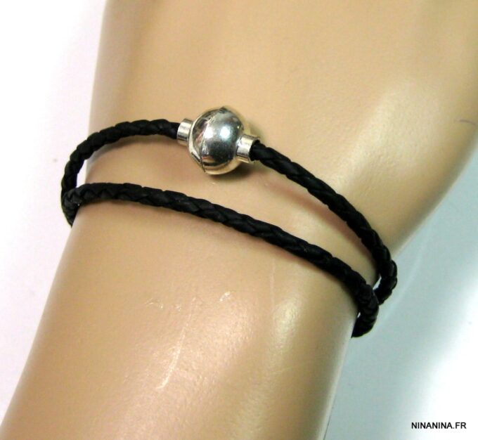 N1711tere_bracelet_cordon_cuir_tresse_fermoir_boule_aimante