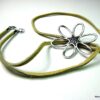 N1825tere_collier_cordon_daim_et_fleur_argent