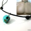 N1837ter_collier_cordon_cuir_tete_de_mort_turquoise