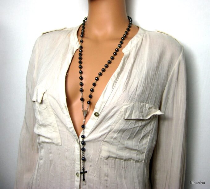 N1862tera_chapelet_croix_perles_noires