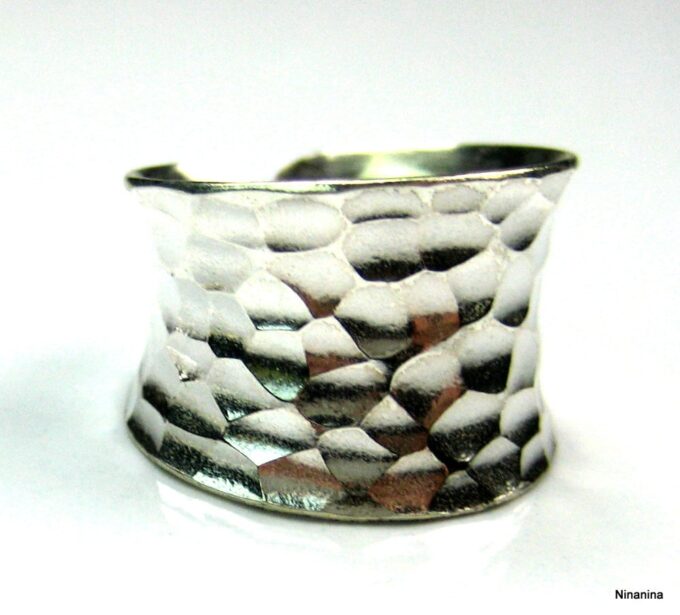 N1907tera_bague_argent_massif_martele