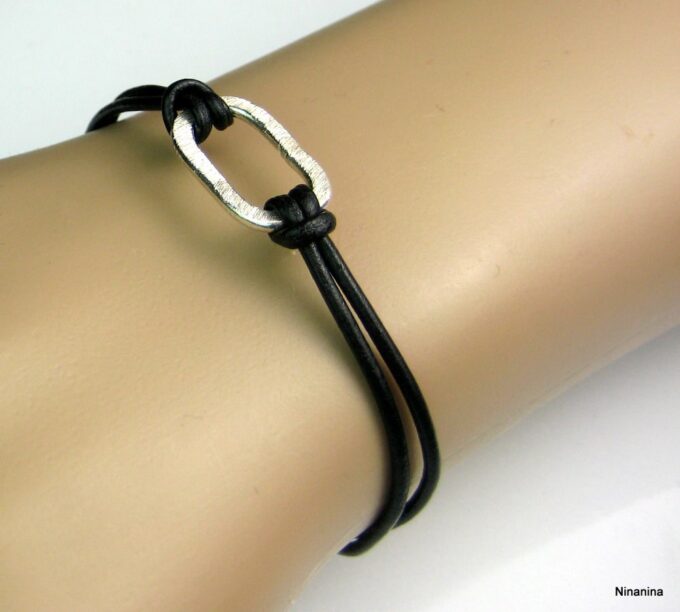 N1940tere_bracelet_cordon_anneau_argent_massif