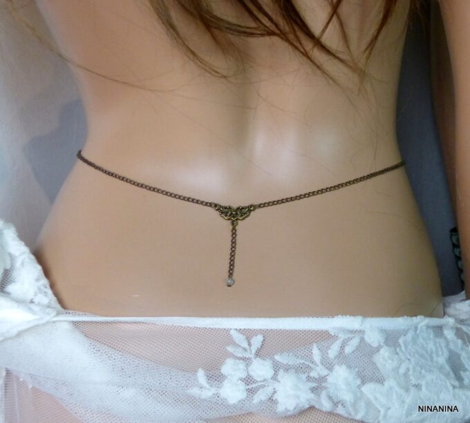 N1975terc_Chaine_de_taille_triangle_metal_bronze_perle_aiguemarine