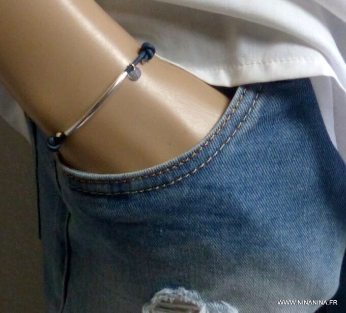 N2034a_Bracelet_homme_cuir_bleu_demi_lune_argent_925_massif_personnalise_grave_a_la_main_-_Bijoux_en_ligne_NINANINA