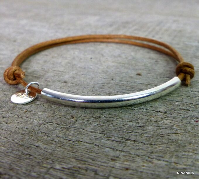 N2034terter_Bracelet_cordon_cuir_et_tube_argent_massif