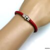 N2048tere_Bracelet_cuir_tresse_rouge_fermoir_boule_acier