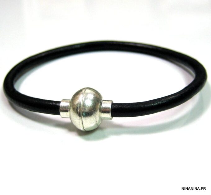 N2059tere_bracelet_homme_cuir_et_fermoir_boule_aimante