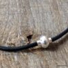 N2062g_Collier_homme_cordon_cuir_fermoir_boule_aimante_metal_argente_-_Bijoux_Colliers_en_ligne_Ninanina