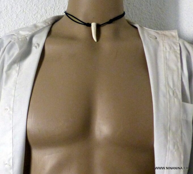 N2077_Collier_homme_cordon_cuir_dent_de_tigre_-_Bijoux_en_ligne_NINANINA