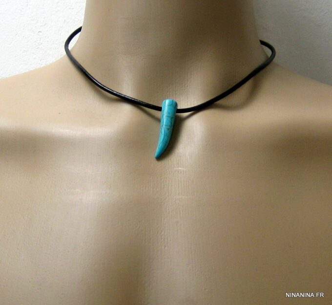 N2077terd_collier_cordon_cuir_dent_de_requin_turquoise