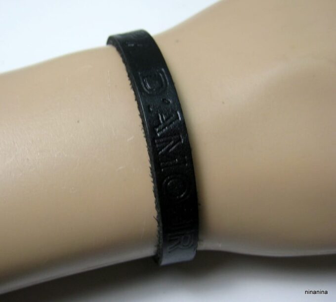 N2079terg_bracelet_cuir_homme_grave