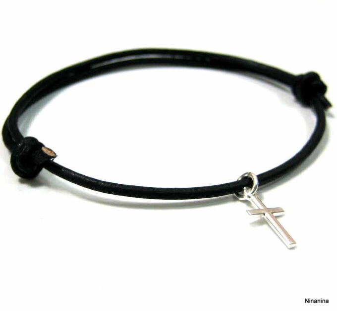 N2090tera_bracelet_cordon_cuir_croix_argent_massif