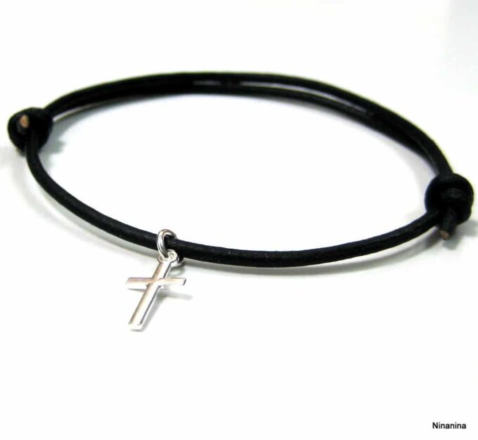 N2090terd_bracelet_cordon_cuir_croix_argent_massif