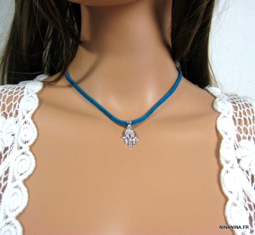 Collier acier doré pendentif main de Fatma, turquoise