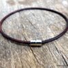 N2188b_Bracelet_homme_cordon_cuir_fermoir_acier_aimante_-_Bijoux_Bracelets_en_ligne_ninanina