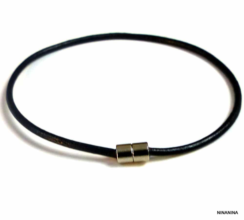 Bracelet fin cordon cuir artisanal fermoir aimanté acier inoxydable argenté – Image 5