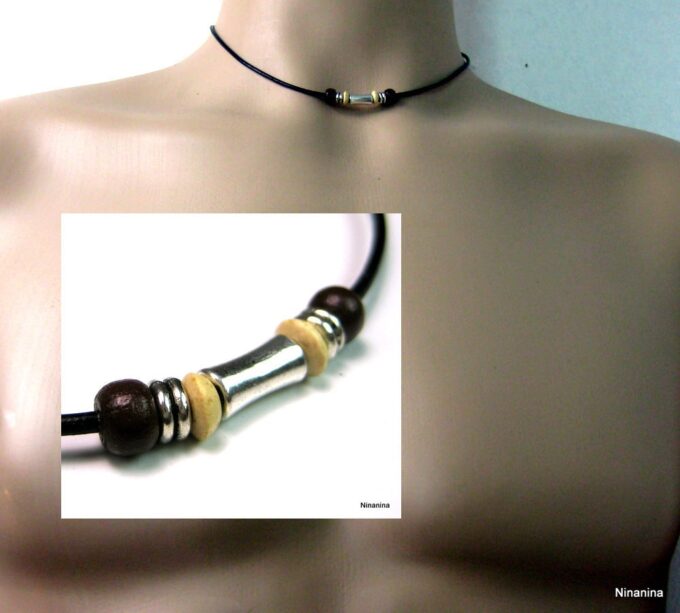 N2194ter_collier_cordon_cuir_et_perles_bois