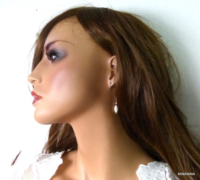 N2248terd_Boucles_doreilles_femme_creoles_argent_massif_nacre_blanche