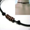 N2280ter_collier_cordon_cuir_et_rondelles_bois