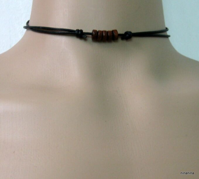 N2280terc_collier_cordon_cuir_et_rondelles_bois