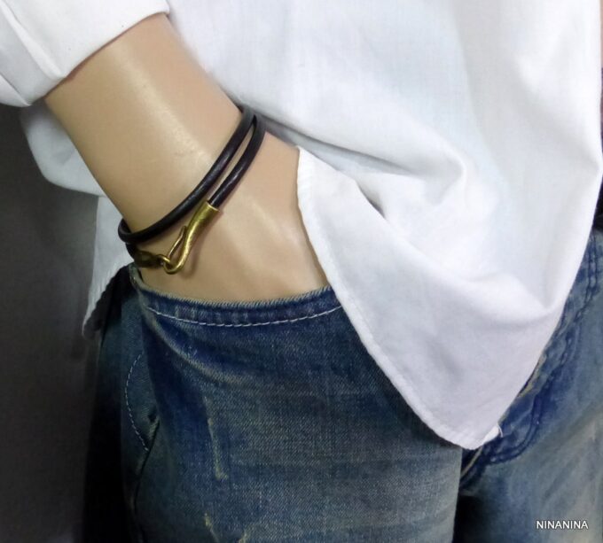 N2285_Bracelet_homme_cordon_cuir_fermoir_crochet_metal_bronze