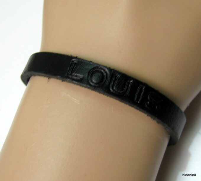 N2302terd_bracelet_cuir_grave_prenom