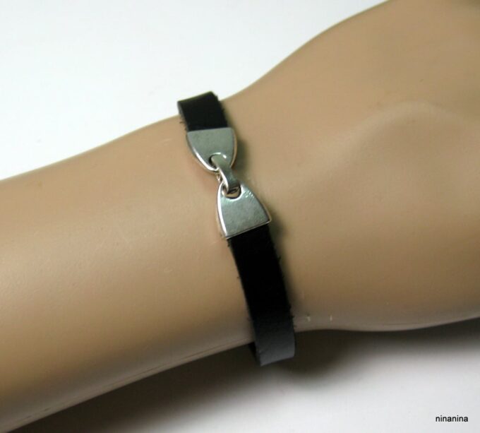 N2302tere_bracelet_cuir_grave_prenom