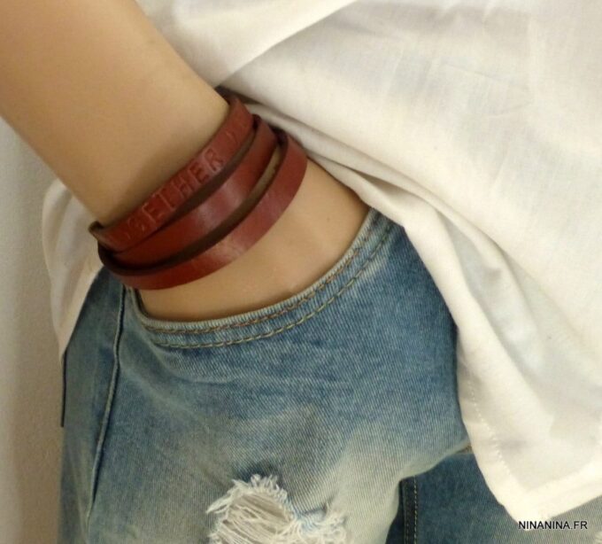 N2304a_Bracelet_personnalise_cuir_3_tours_et_metal_argente_-_Bijoux_Bracelets_en_ligne_Ninanina