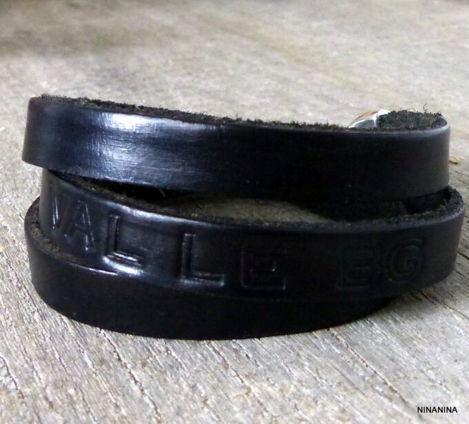 N2304terg_Bracelet_personnalise_cuir_et_metal_argente