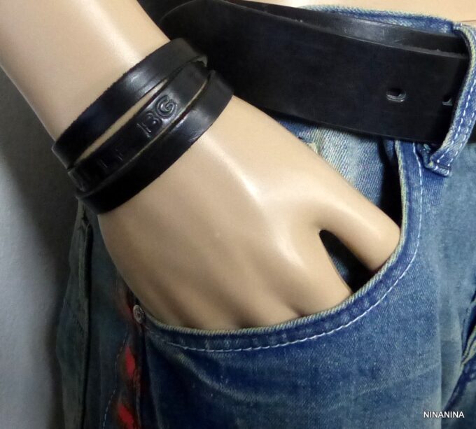 N2304terh_Bracelet_personnalise_cuir_et_metal_argente