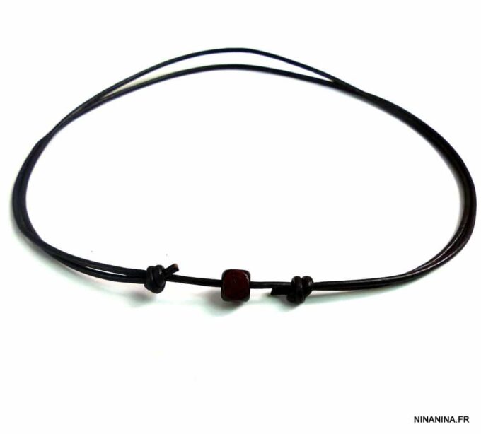 N2308terb_collier_cordon_cuir_perle_carree_bois