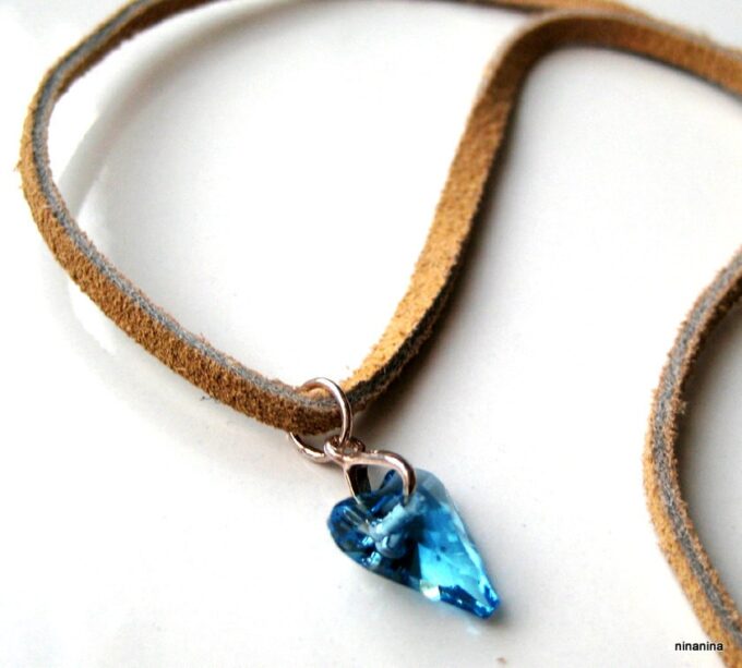 N2313b_collier_coeur_swarovski_et_daim