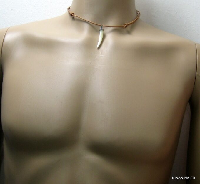 N2379terd_collier_cuir_corne_nacre