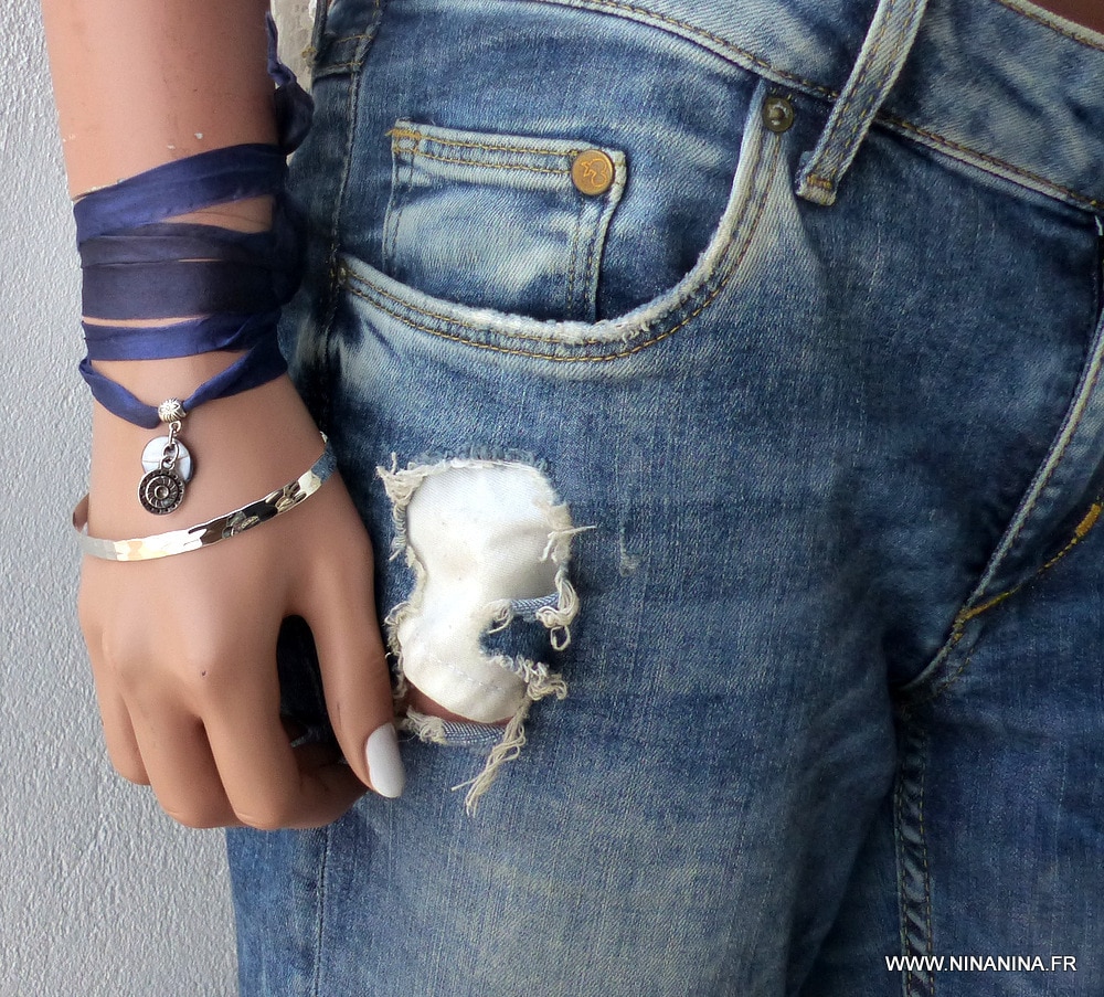 Bracelet ruban soie bleu nuit et breloque nacre – Image 11
