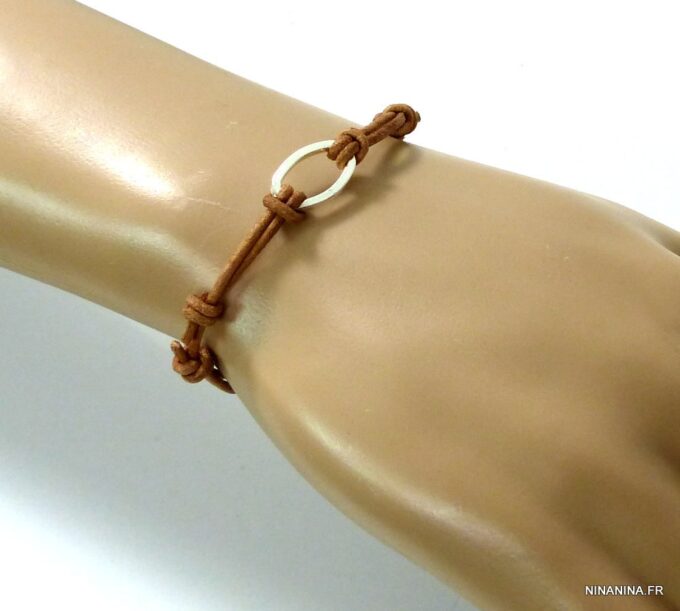 N2410tera_bracelet_cordon_cuir_anneau_plaque_argent