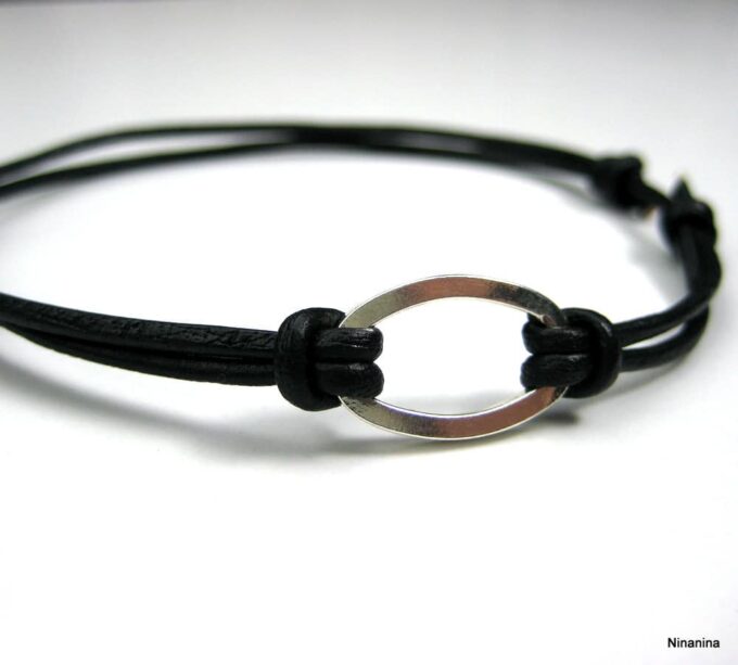 N2410terc_bracelet_cordon_cuir_et_anneau_ovale_argent