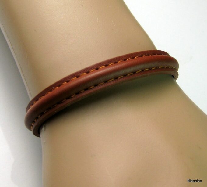 N2439terd_bracelet_cuir_demi-rond