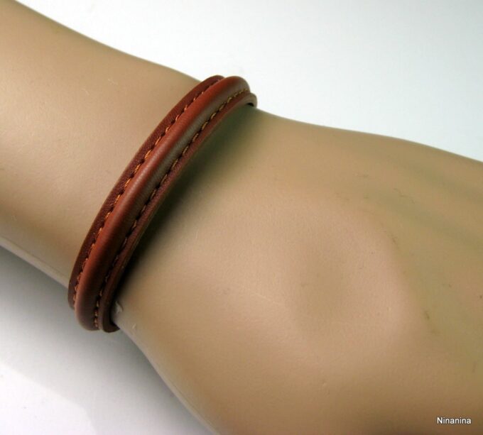 N2439tere_bracelet_cuir_demi-rond-1