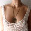 N2449f_Collier_pendentif_tete_de_mort_mexicaine_gothique_chic_-_Bijoux_Colliers_en_ligne_Ninanina-1