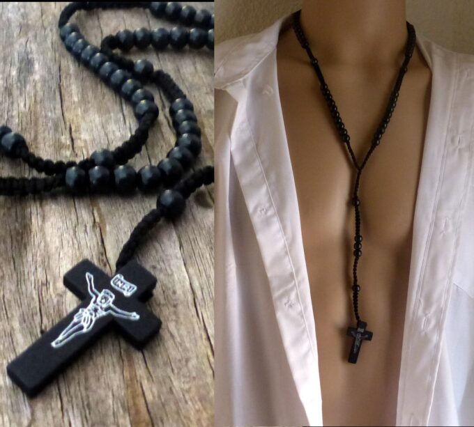 N2465_Collier_homme_chapelet_rosaire_perles_bois_noires_NINANINA-1