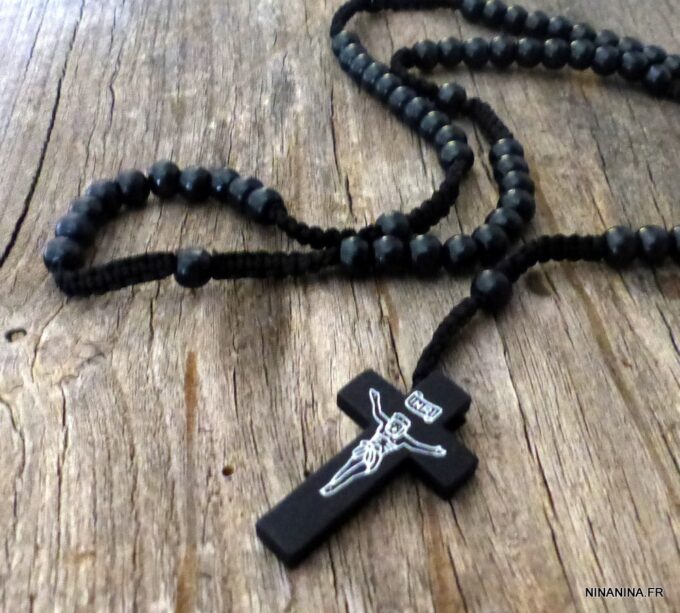 N2465b_Collier_homme_chapelet_rosaire_perles_bois_noires_NINANINA