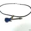 N2471terh_Collier_homme_cordon_guitare_bass_bleue